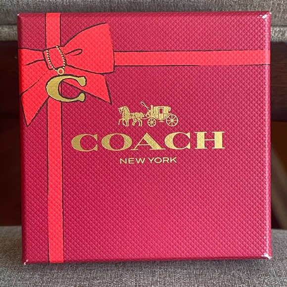 NWT！COACH Teddy Bear Heart Necklace Set（COACH CY112） - Picture 2 of 4